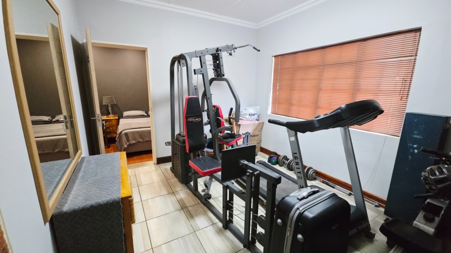 4 Bedroom Property for Sale in Universitas Free State